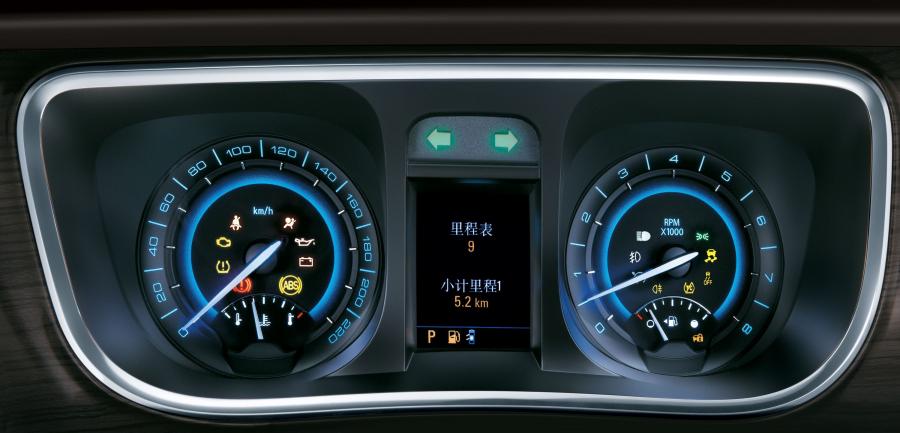  Buick GL8 2011 года  (фото 14 из 42)